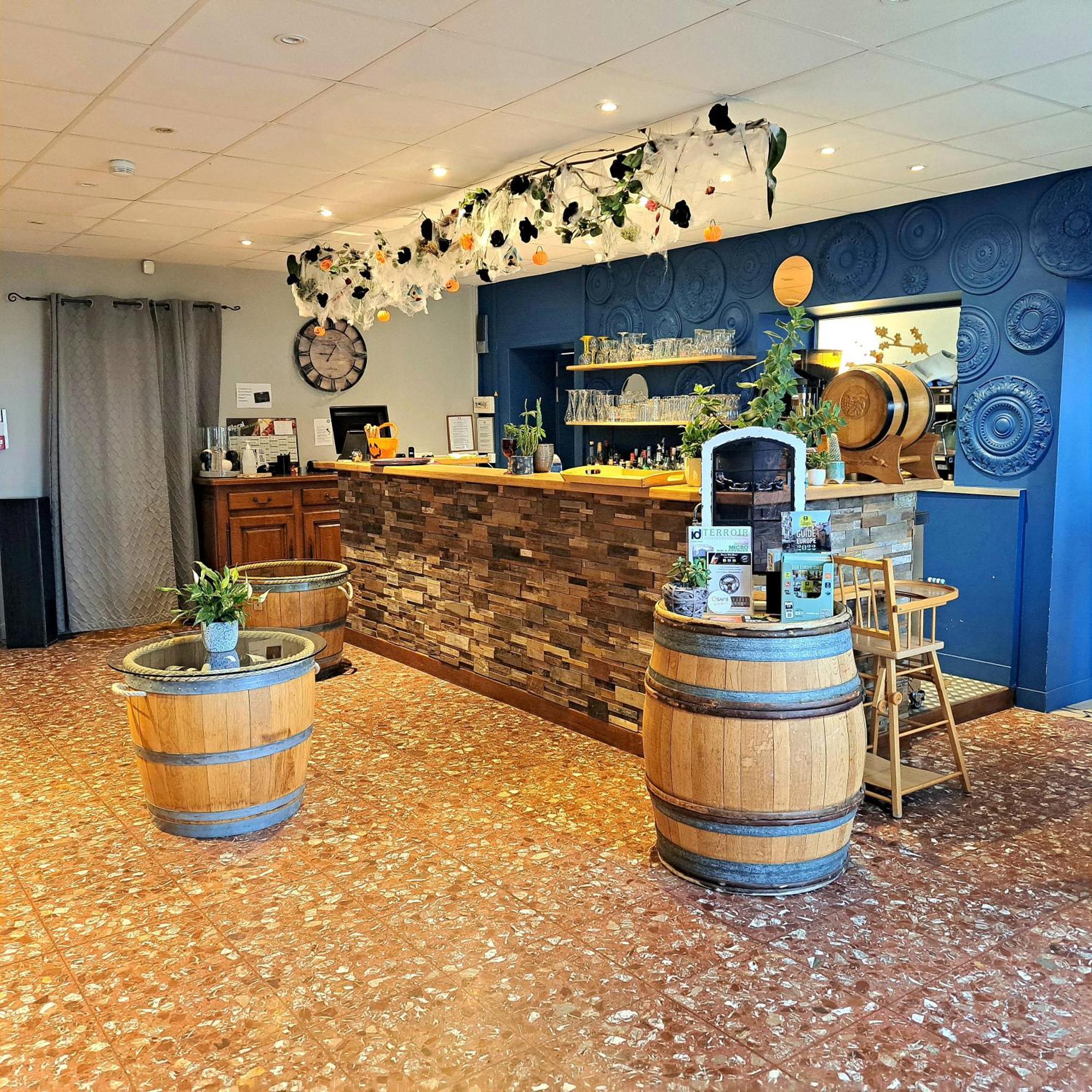 Logis L'Auberge Du Gros Silly-sur-Nied Buitenkant foto
